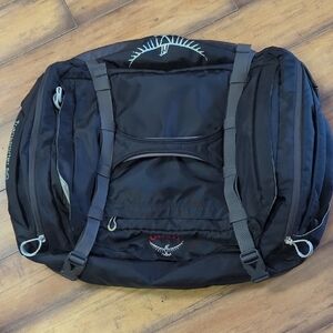 Osprey Black Backpack Durable and Stylish